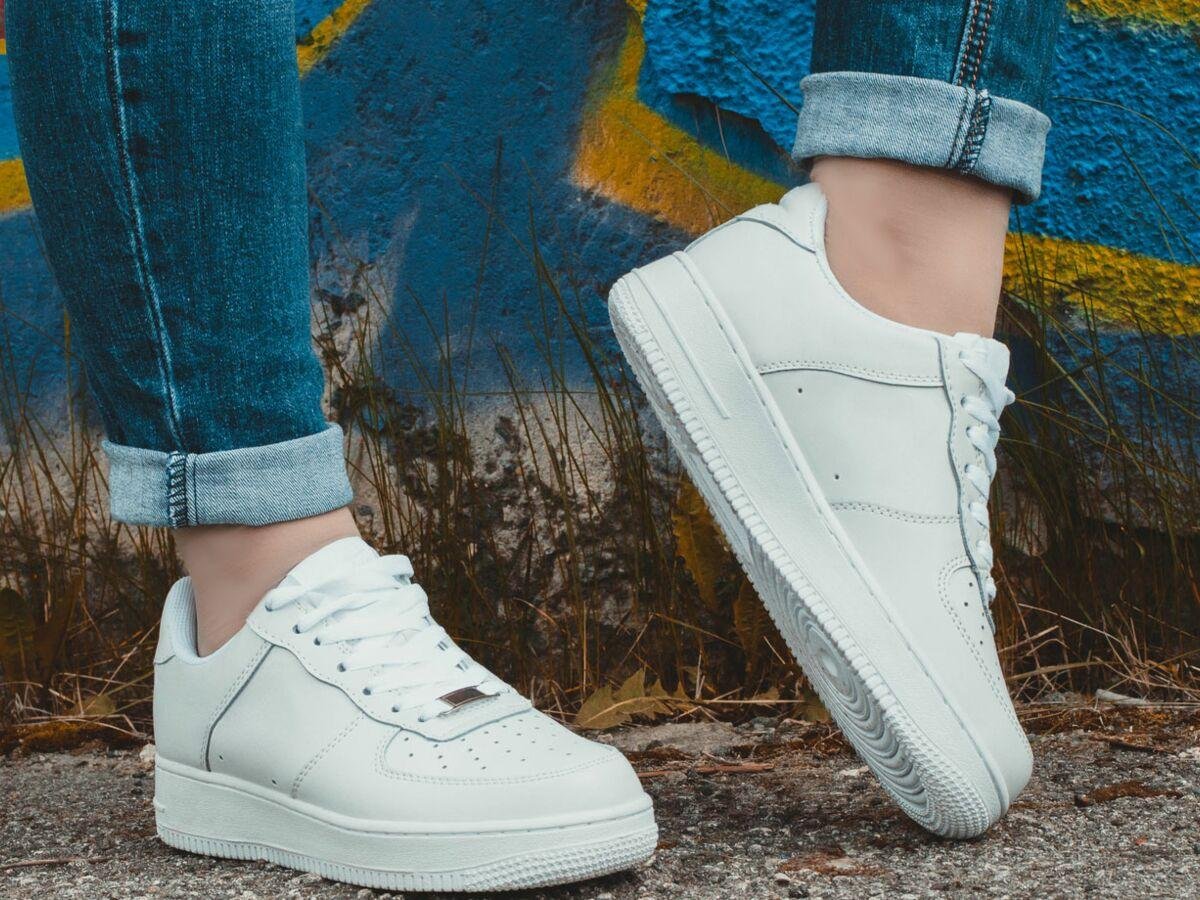 Baskets blanches : comment les garder blanches ?