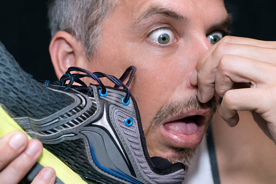 Les pieds qui puent, comment lutter ?