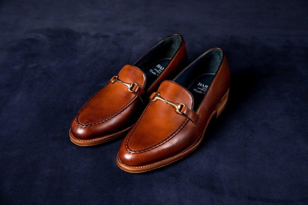 Sur quelles tenues porter des mocassins ?
